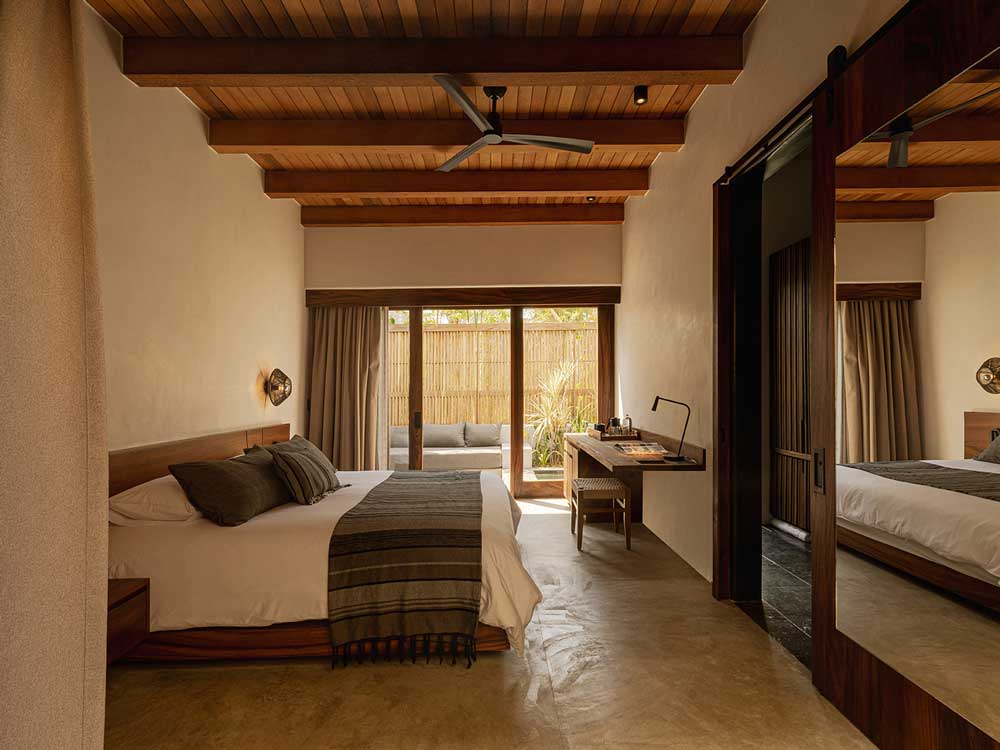 Deluxe Double Room interior