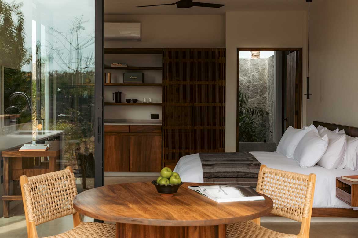 Studio Hideaway interior